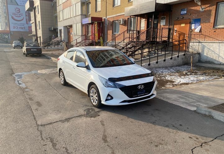 Hyundai Solaris