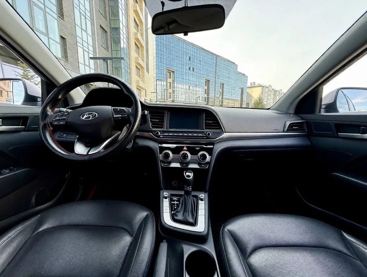 Hyundai Avante
