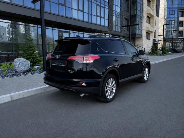 TOYOTA RAV-4