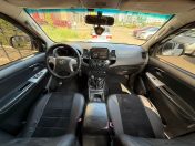 TOYOTA HILUX, 2013