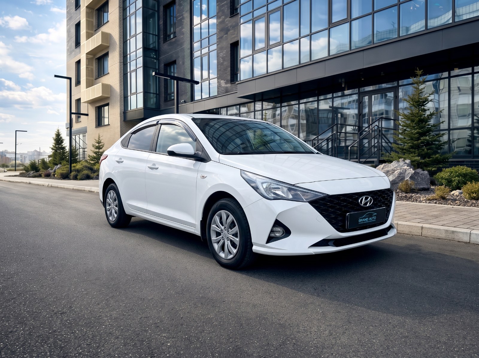Hyundai Solaris HS