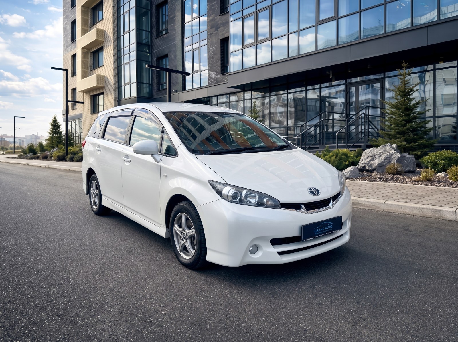 TOYOTA WISH